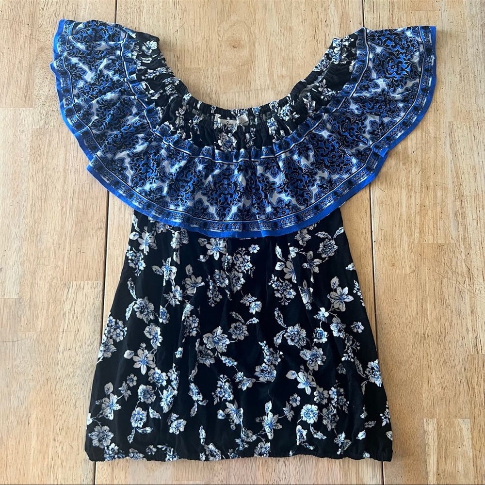 American Rag Floral Off-Shoulder Top ~ Size: L